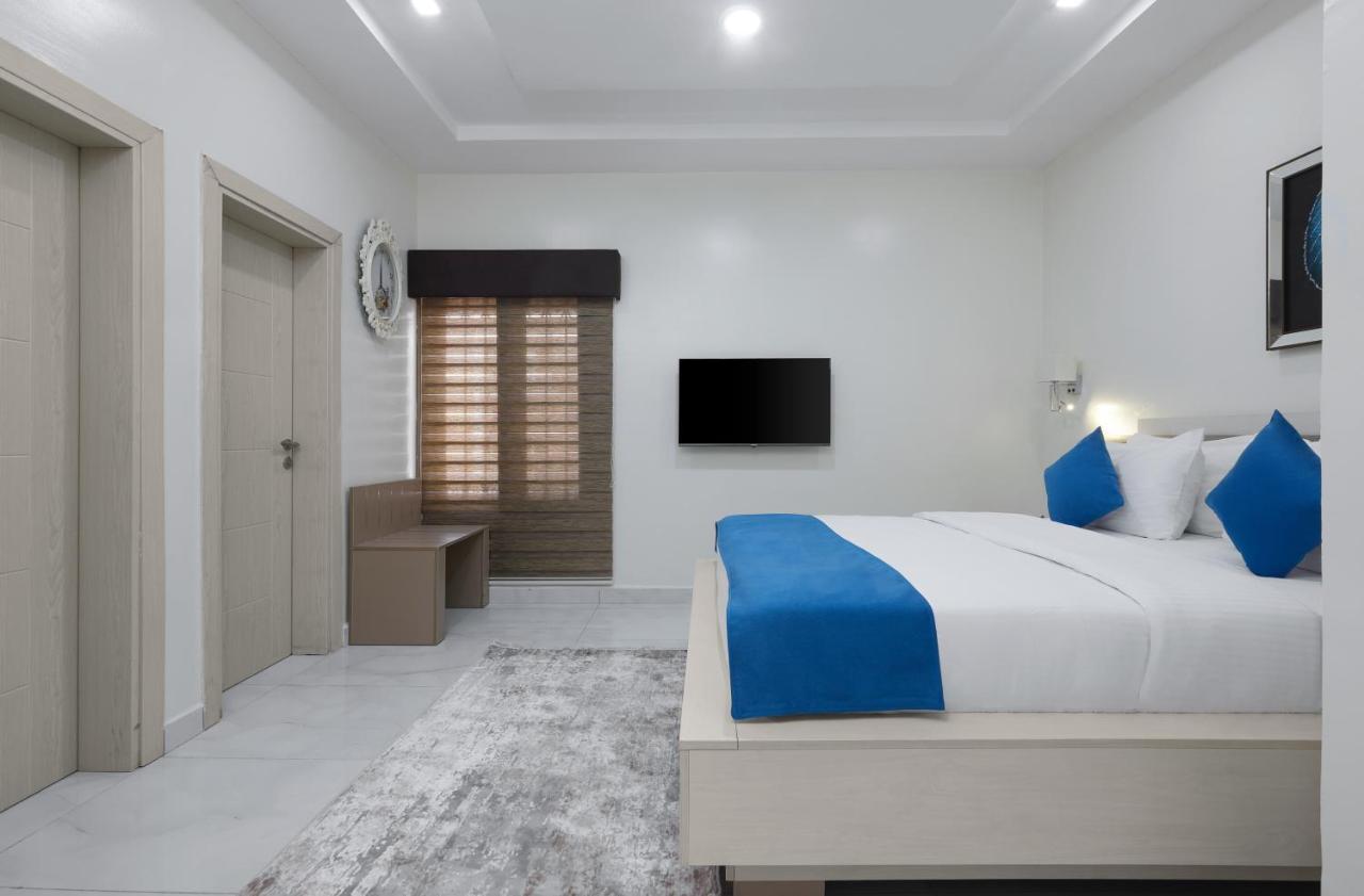 Bkt Cribs - Apartments & Suites Abuja Esterno foto