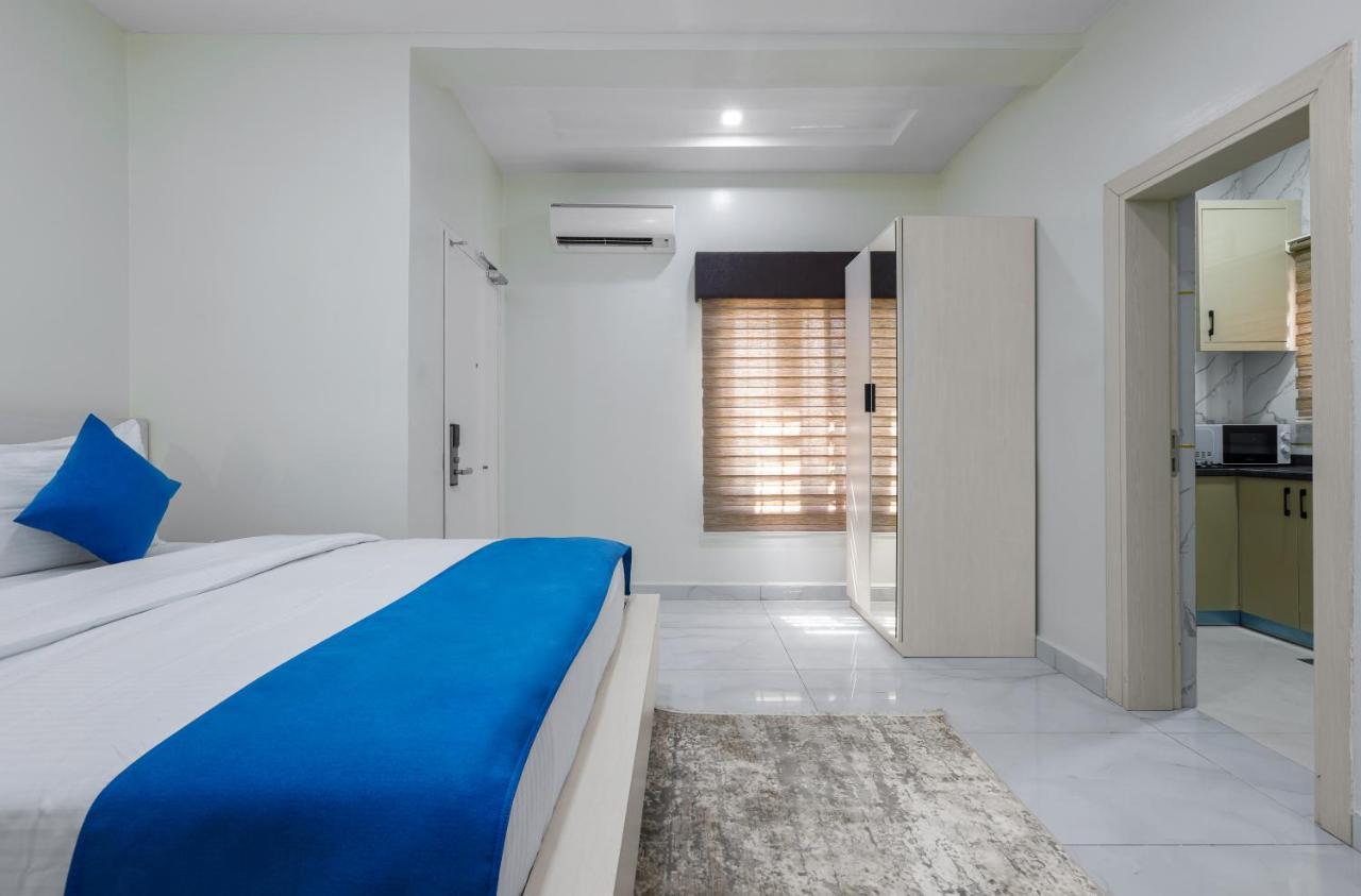 Bkt Cribs - Apartments & Suites Abuja Esterno foto