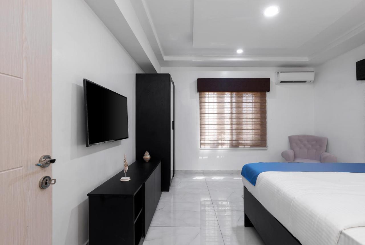 Bkt Cribs - Apartments & Suites Abuja Esterno foto